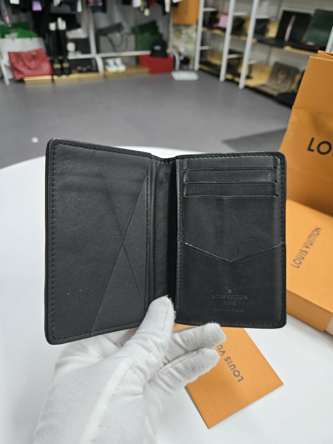 [A급컨디션]루이비통 쉐도우 오거나이저 상품이미지5