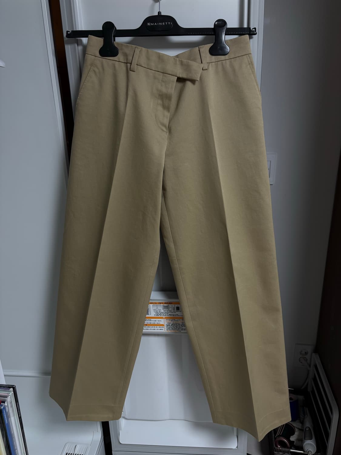 미우미우 로우라이즈 치노팬츠 상품이미지2