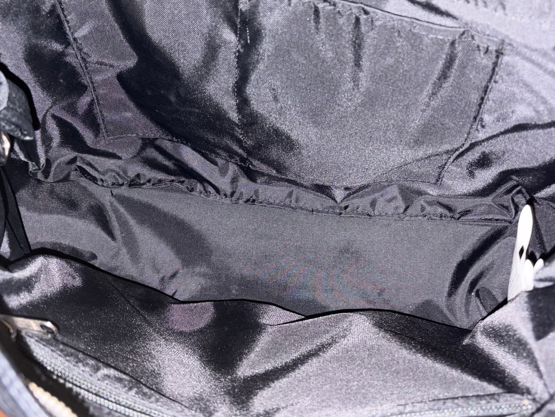 이우가마카라스 스터드 레더 숄더백 블랙 상품이미지6