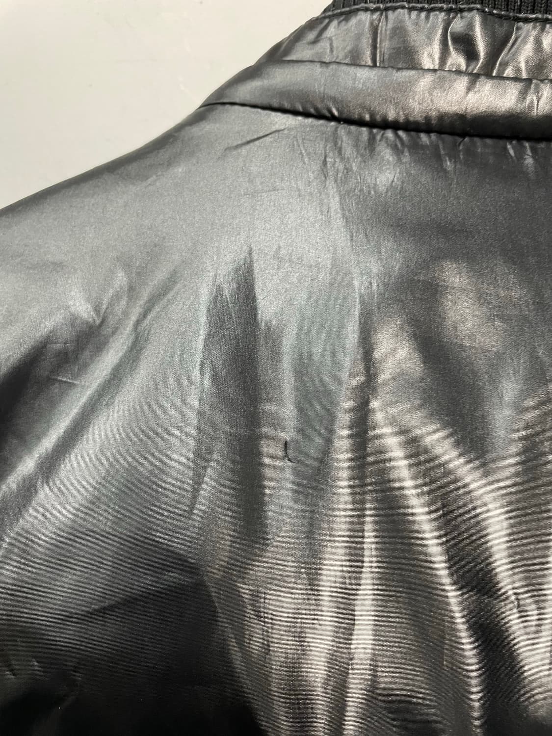 컨버스 덕다운 유광 블랙 패딩 H1734 상품이미지10