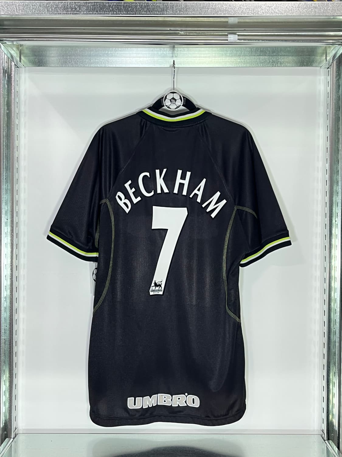 엄브로 98-99 맨체스터 유나이티드 FC 써드 데이비드 베컴 상품이미지2