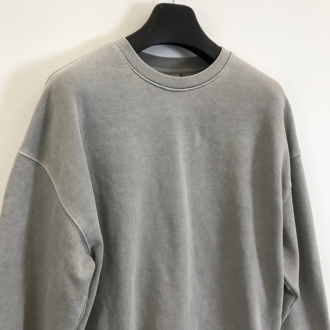 소버먼트 980g 피그먼트 맨투맨 건메탈 [L] 상품이미지2