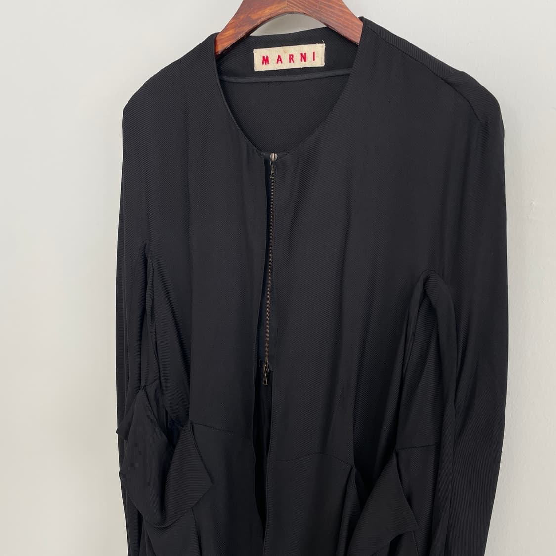 마르니 블랙 논카라 집업 가디건 상품이미지3