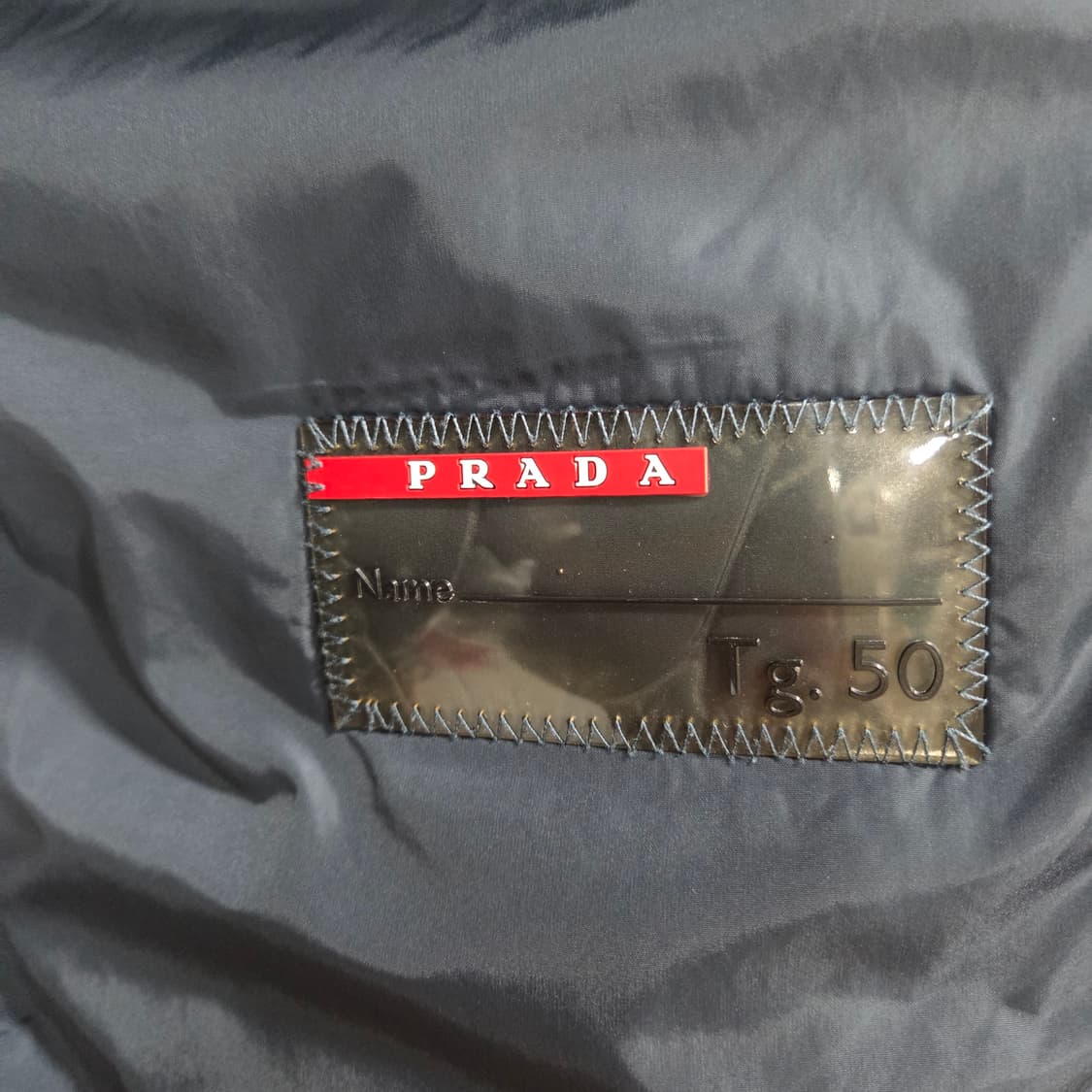 프라다 트라이앵글 경량 구스 패딩 상품이미지7