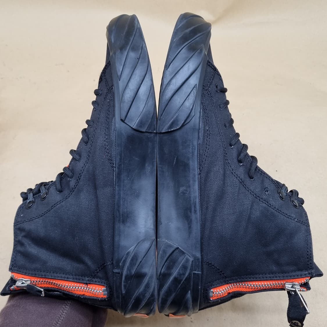 에이지 올블랙 남성스니커즈 260 상품이미지5