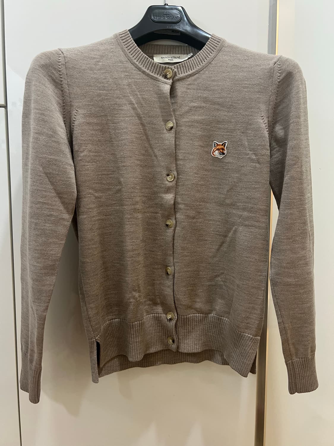 24fw 메종키츠네 여성가디건 M (새상품급) 상품이미지1