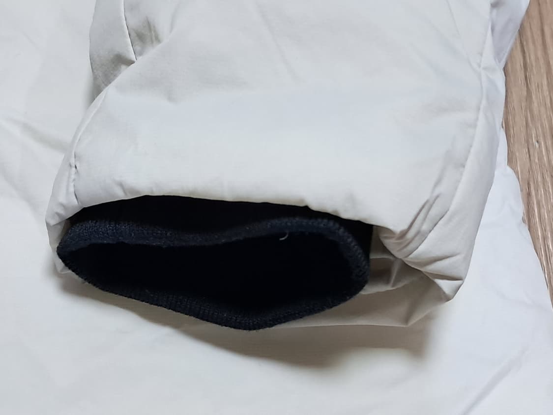 블랙야크 경량 롱패딩 90 상품이미지9