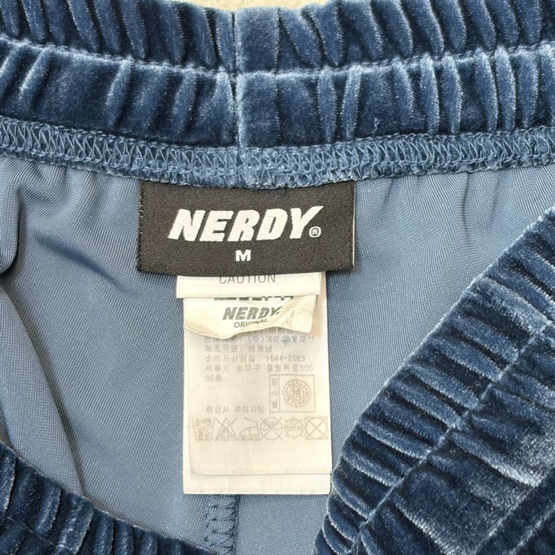NERDY 네이비 벨벳 트랙팬츠 M 상품이미지5