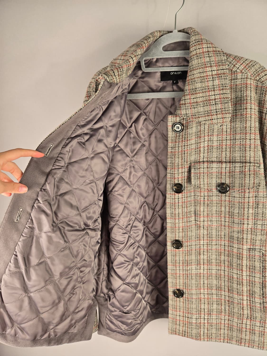[무료배송]온앤온 F 여성 안감 누빔 울 혼방 체크 코트 상품이미지7