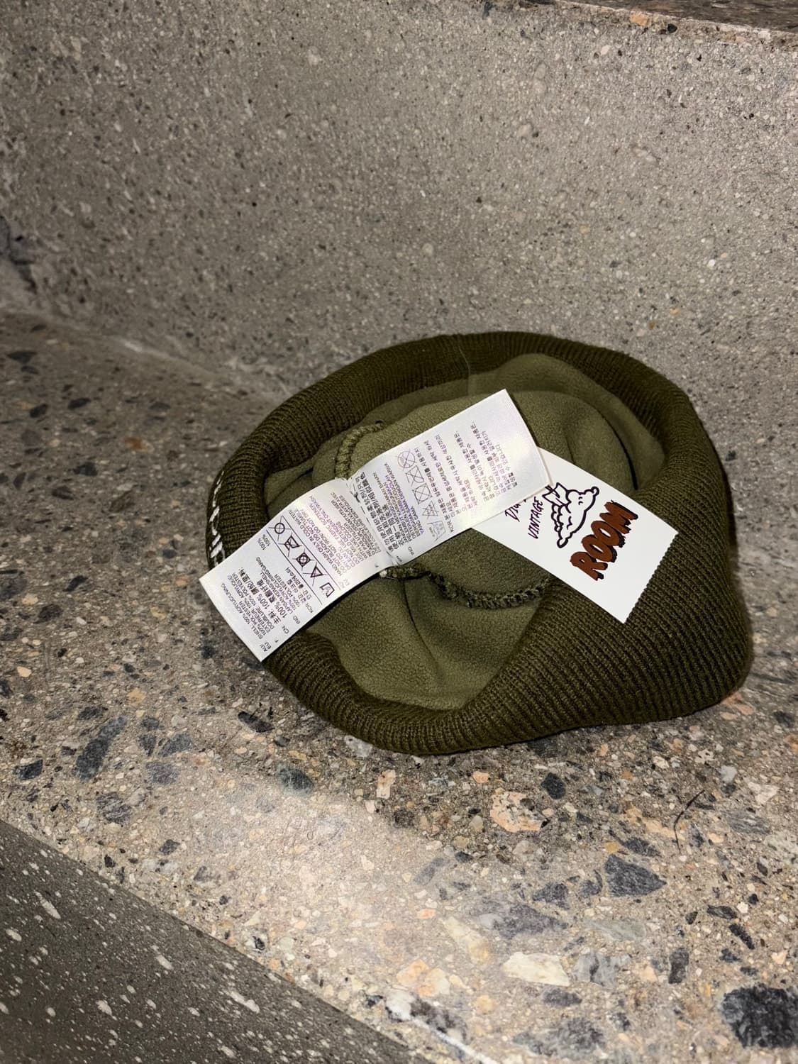 아디다스 배색 폼폼 비니 상품이미지6