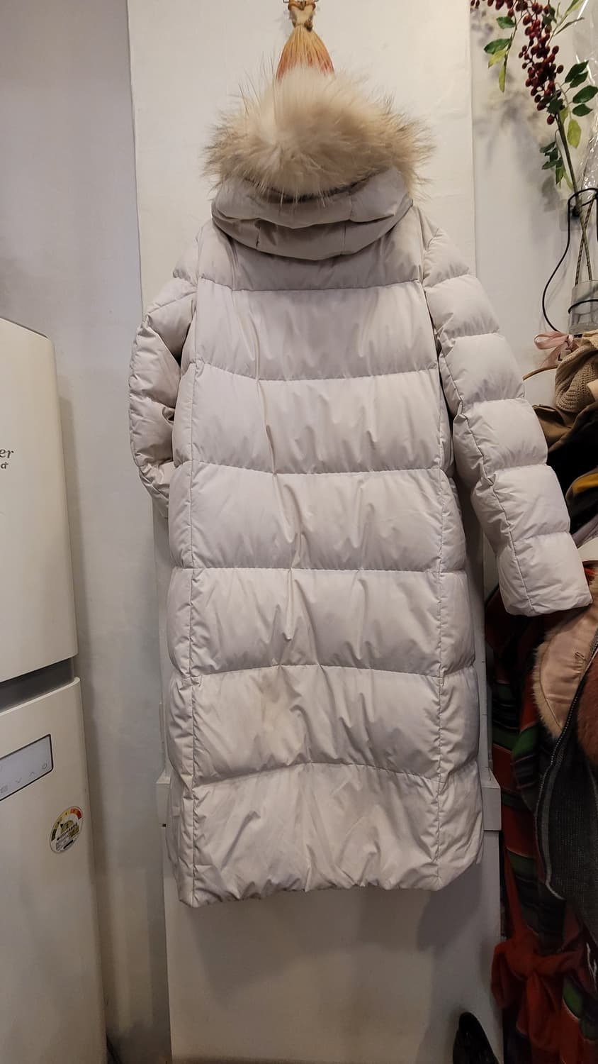 디스커버리 아이보리 롱 패딩 상품이미지4