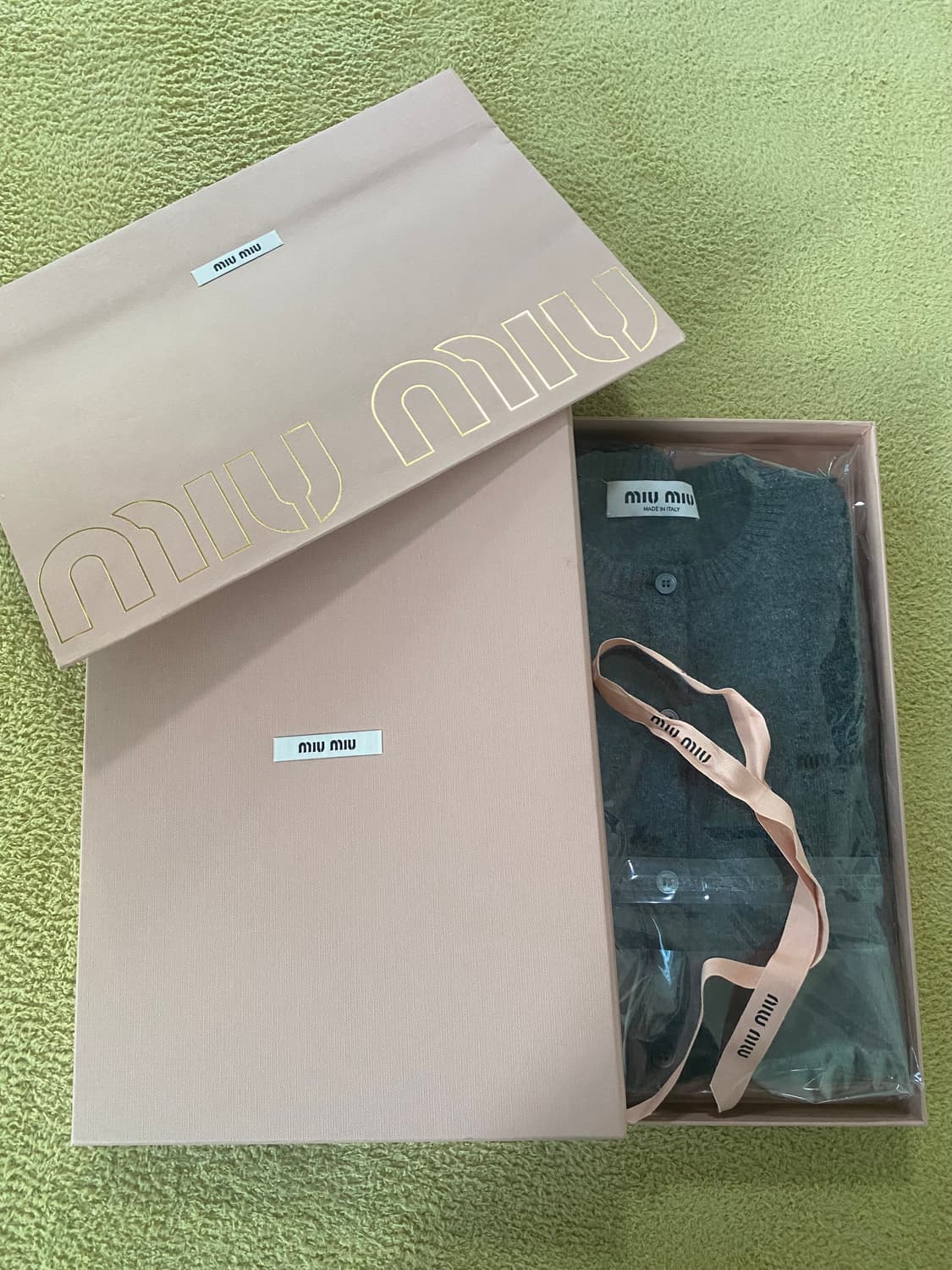 미우미우 캐시미어 가디건 36 상품이미지5