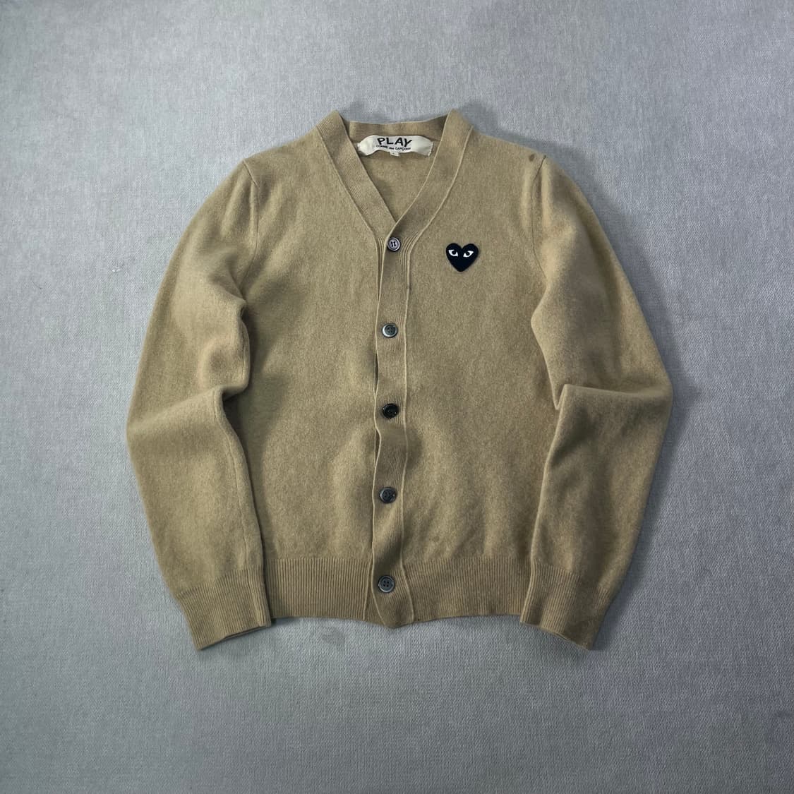 W 95 꼼데가르송 베이지 울 가디건 상품이미지1