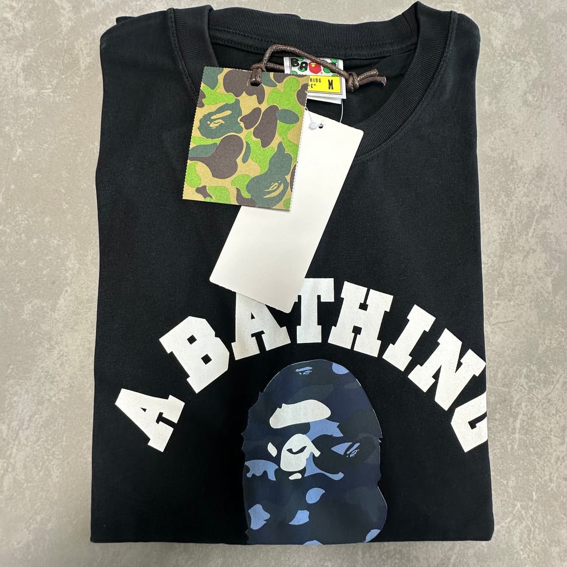 베이프 카모 컬리지 티셔츠 블랙 네이비 상품이미지3