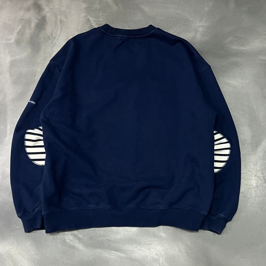  세인트제임스 암패치 맨투맨 y15679 상품이미지2