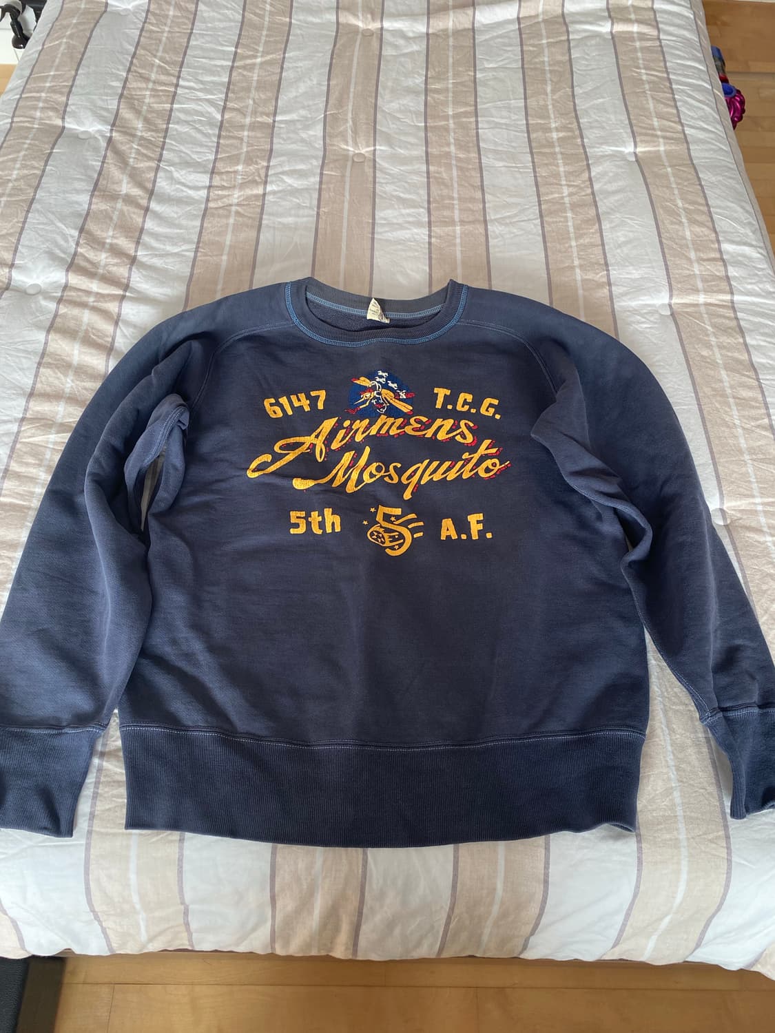 버즈릭슨 맨투맨 상품이미지2