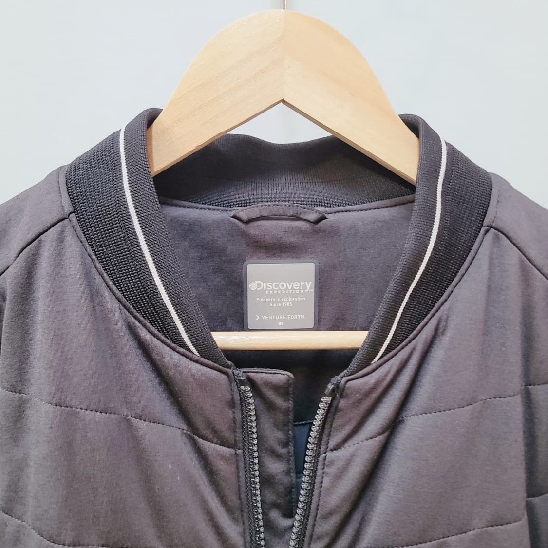 95~100) 디스커버리 경량패딩  상품이미지4