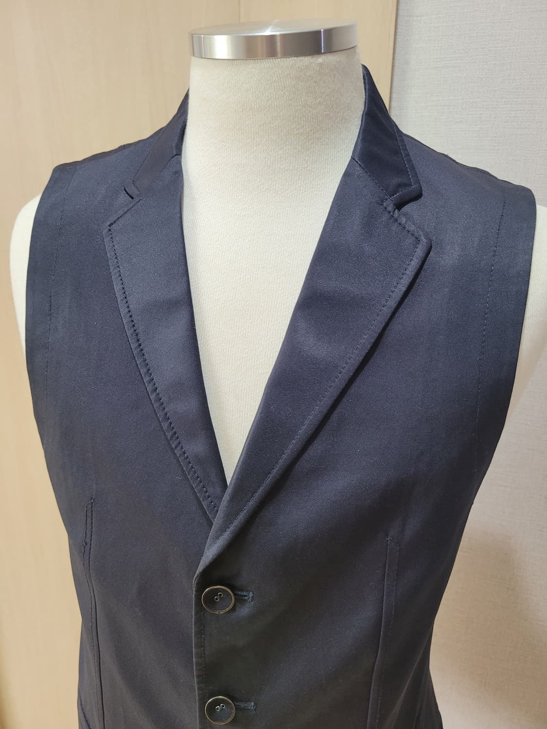 코모도스퀘어 COMODO 4버튼 카라 조끼 100 다크네이비 상품이미지3