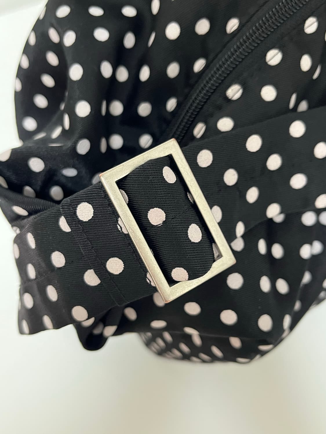 얀시시 필로우 보트백 도트가방 상품이미지3