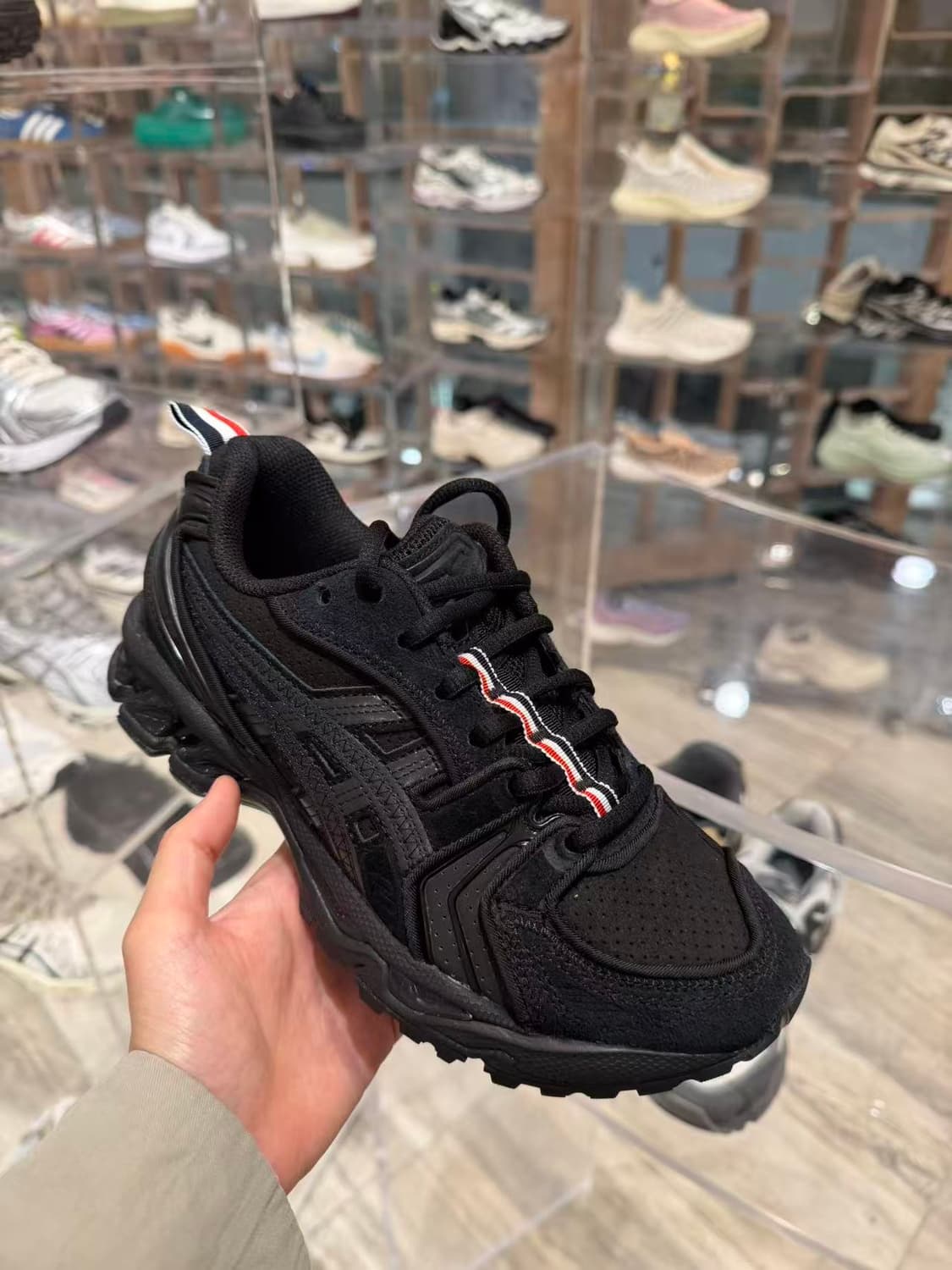 톰브라운 x 아식스 젤카야노 14 스니커즈 상품이미지2