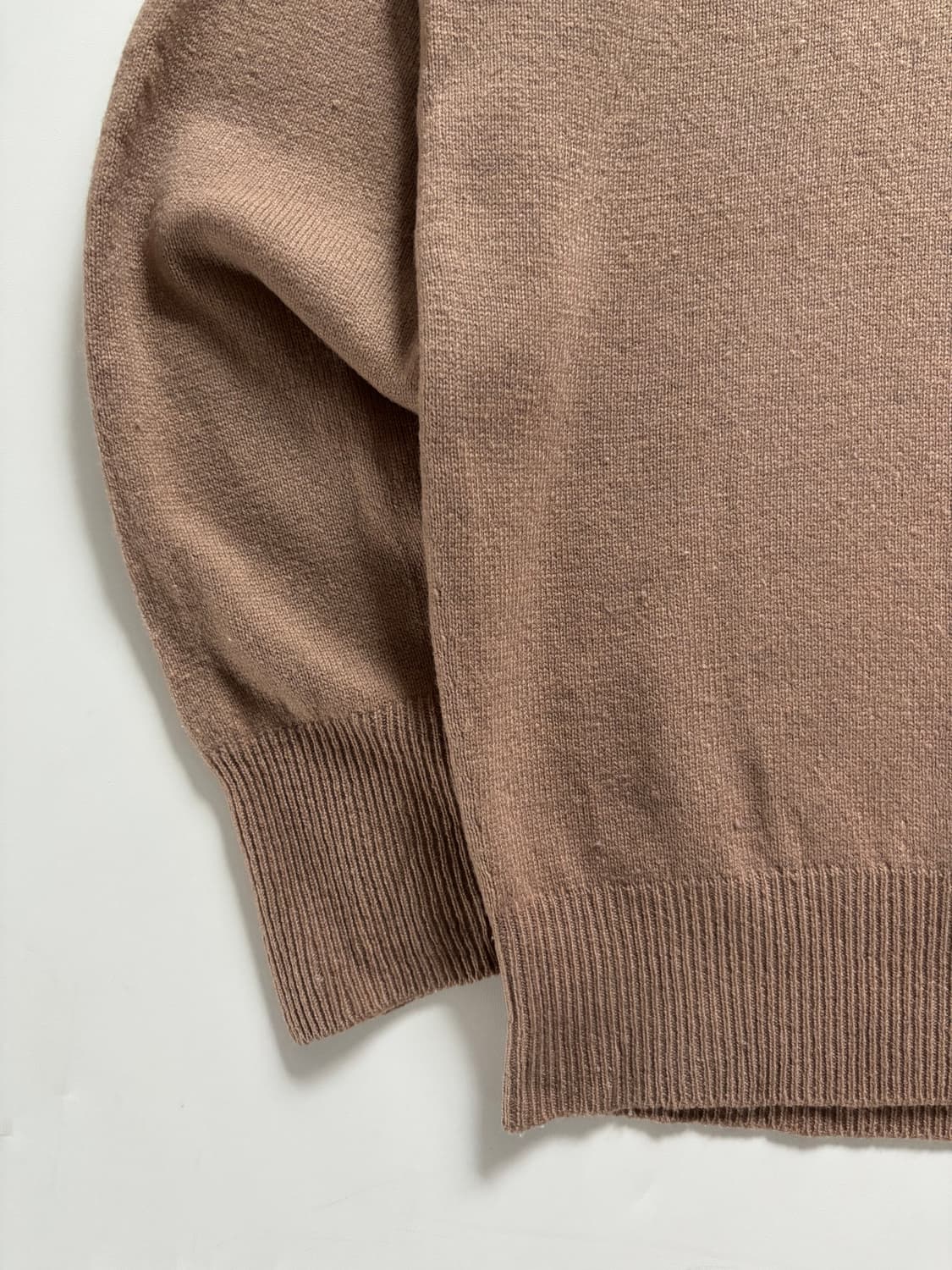 Burberry 버버리 베이지 램스울 브이넥 니트 상품이미지2