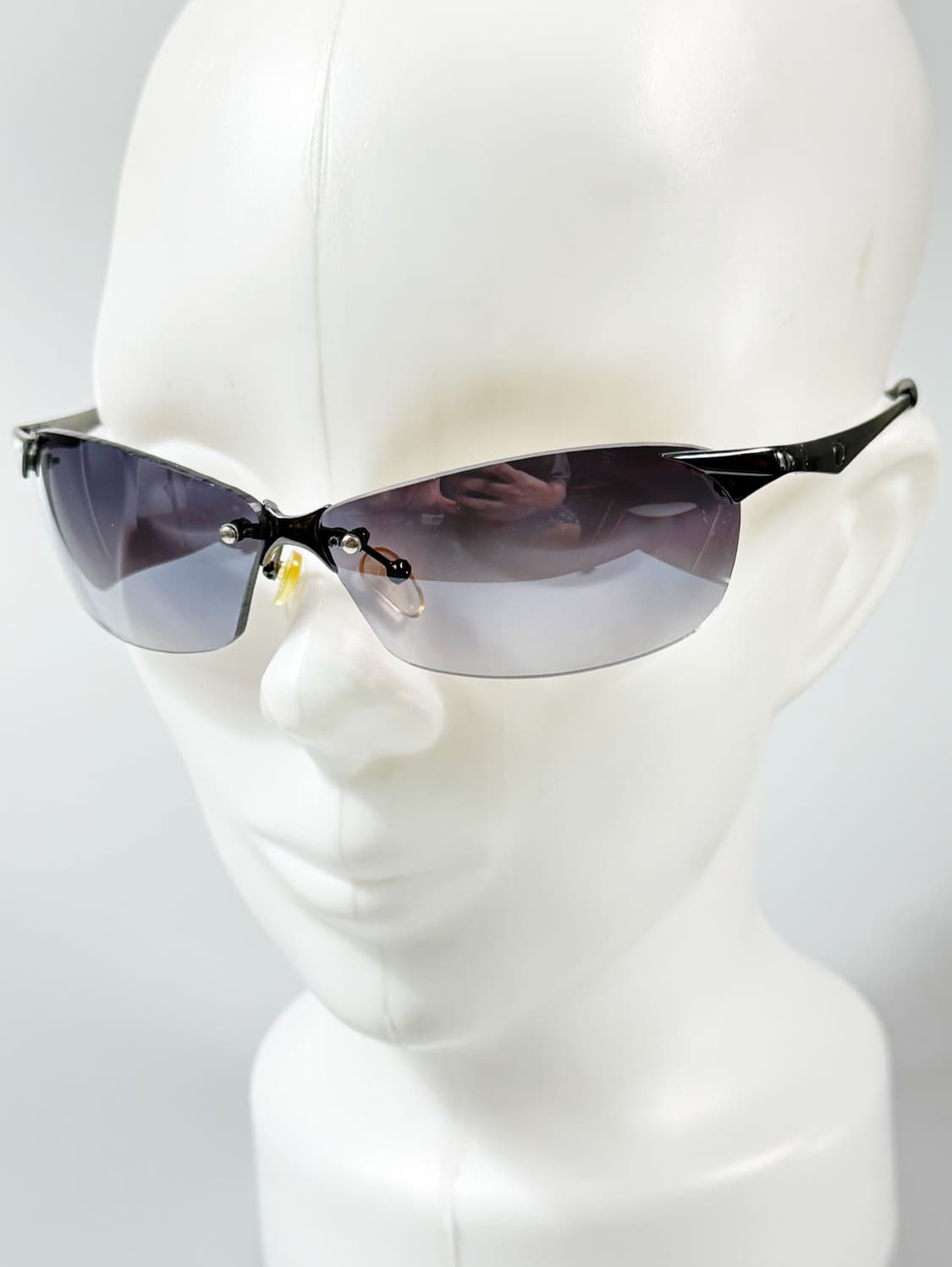 90s 퓨처리스틱 메탈릭 무테 스퀘어 빈티지 선글라스 상품이미지8