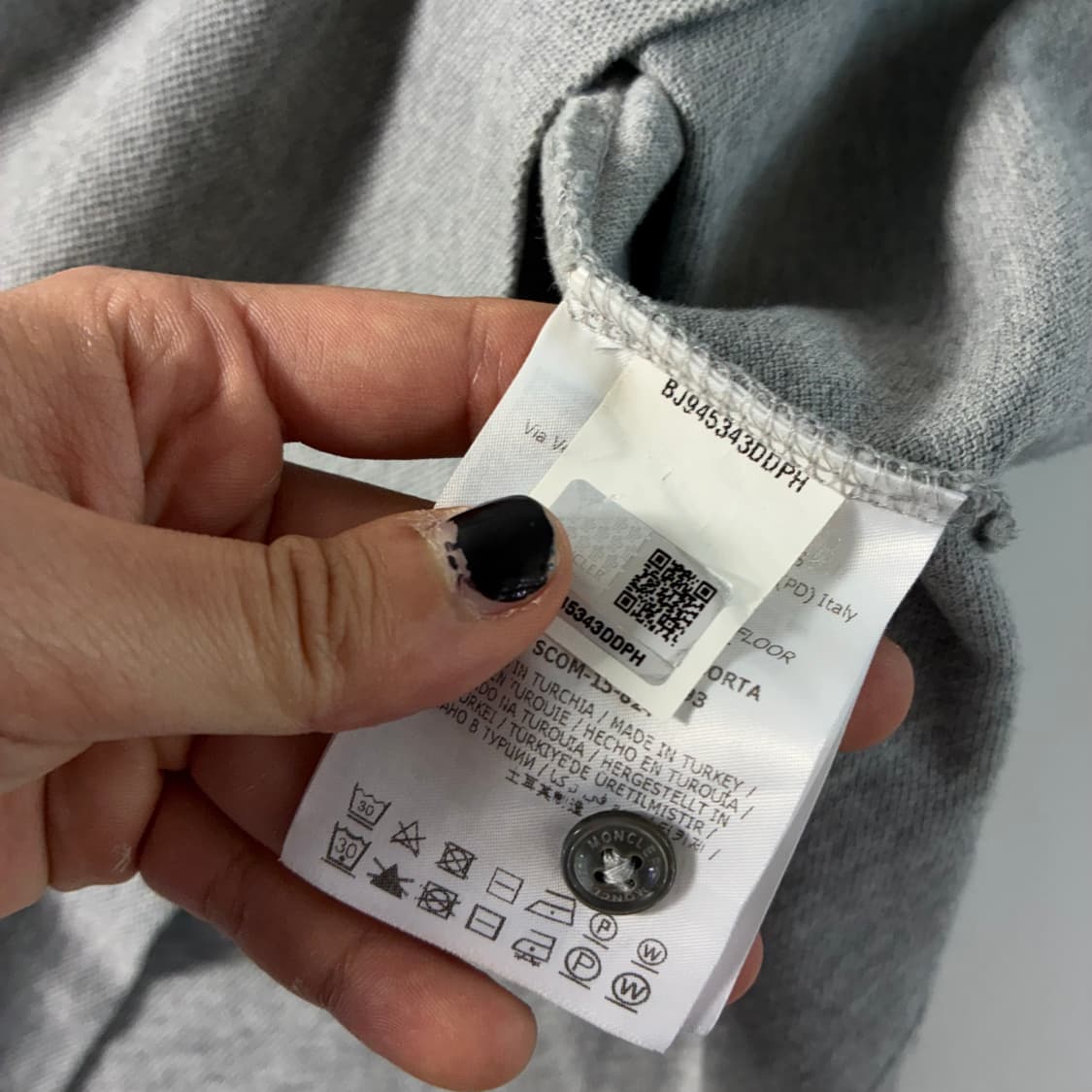 Moncler  몽클레어 로고와펜 피케 그레이 폴로셔츠  상품이미지6