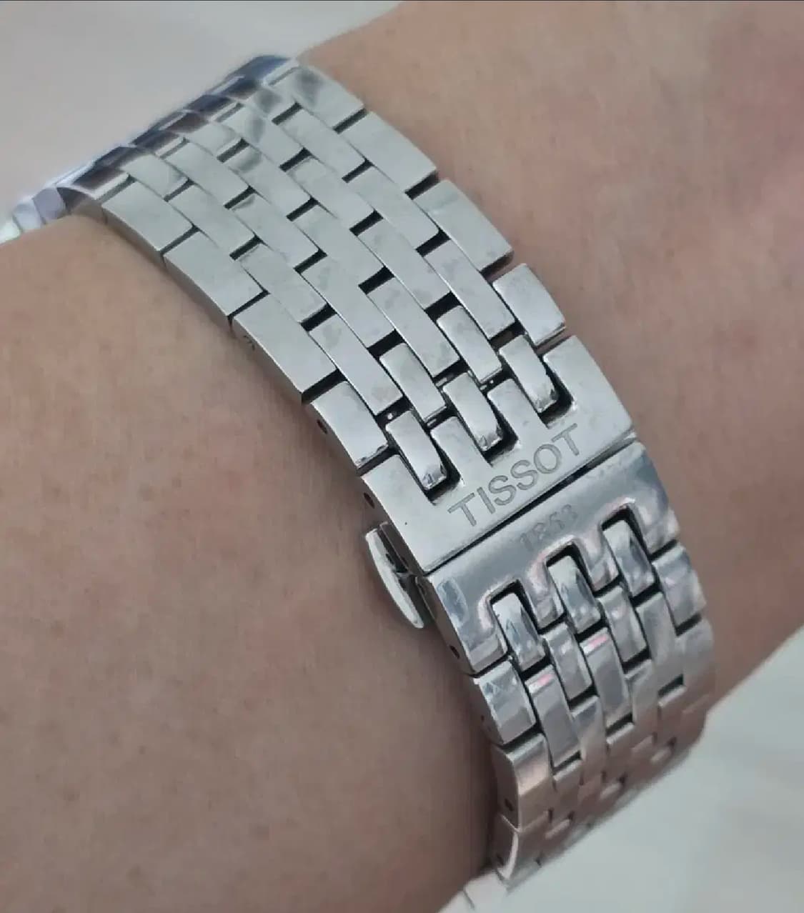 티쏘 (TISSOT) 트래디션
T063.610.11.038.00 Thin 상품이미지7