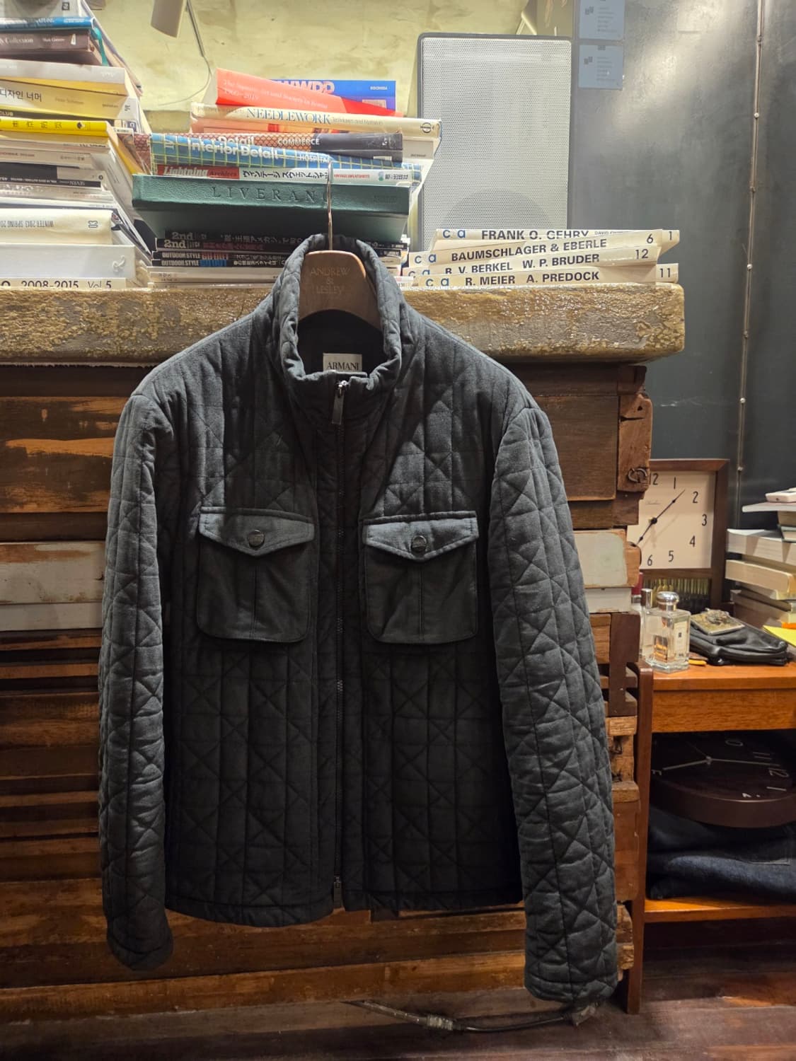 아르마니 꼴레지오니 퀼팅자켓 상품이미지1