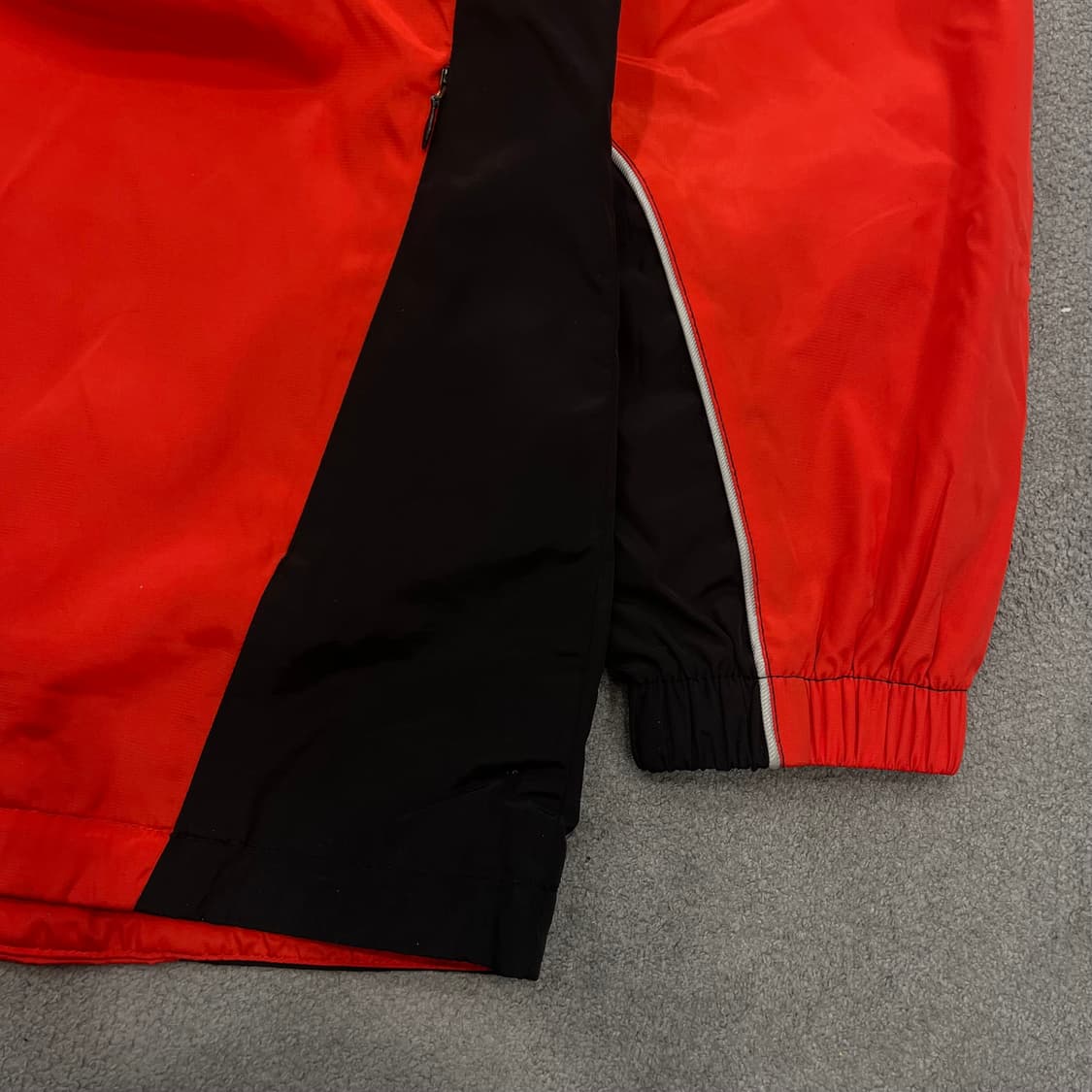 105 아식스 00s 올드스쿨 바람막이 상품이미지3