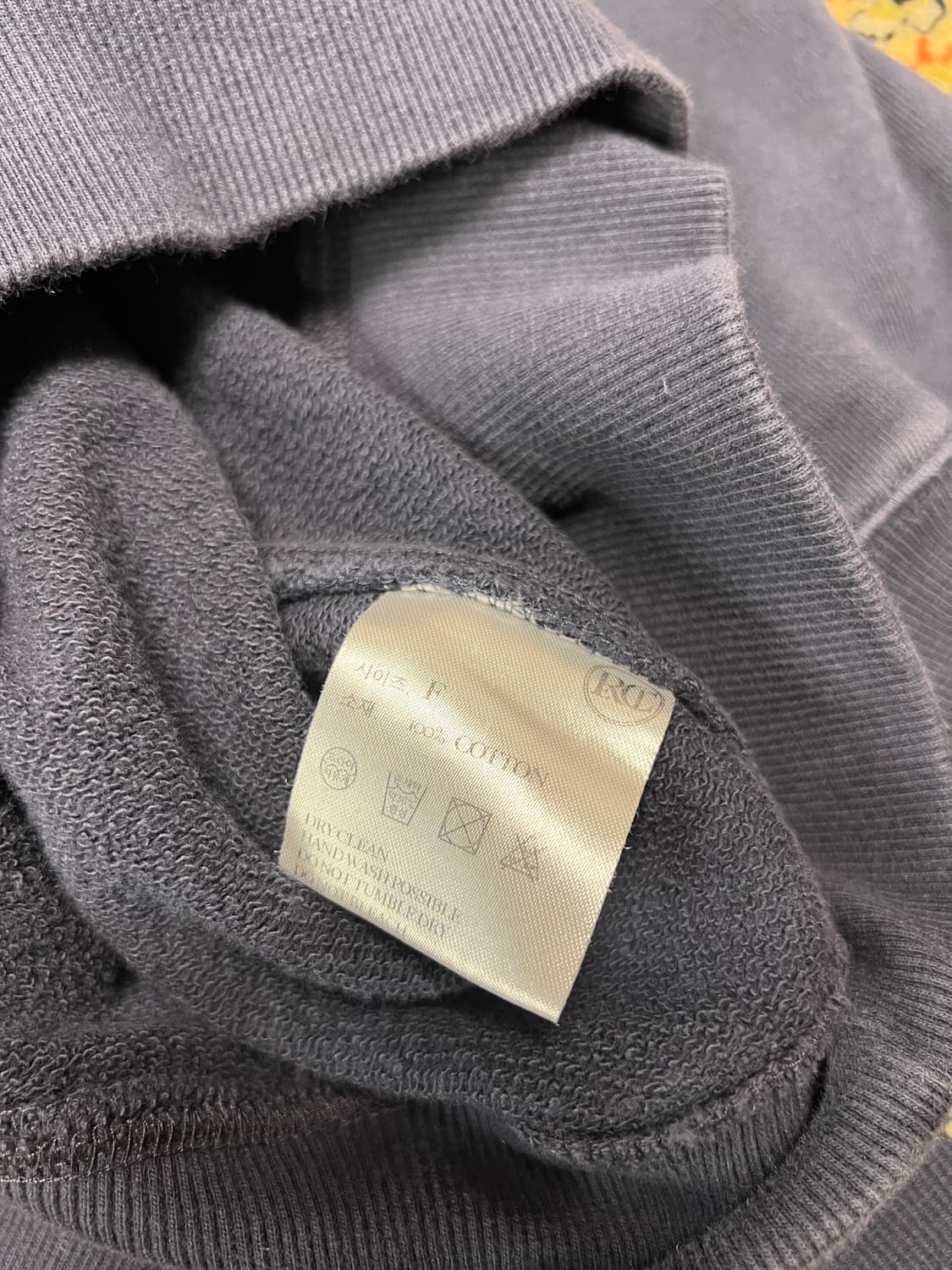 [F] RECTO 렉토 시그니처 로고 하프 반집업 맨투맨 네이비 상품이미지5