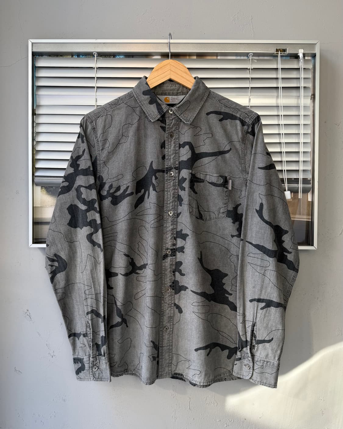 CARHARTT camouflage shirt 상품이미지1