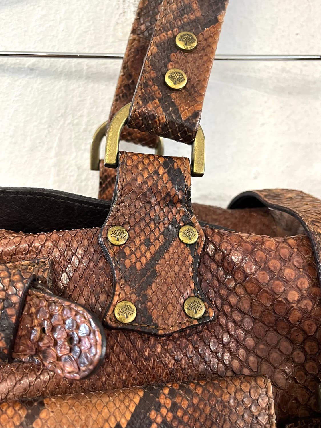 멀버리 파이톤 레더 록산느백 상품이미지3