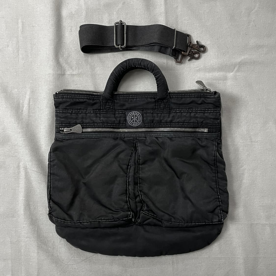 (거의새상품)포터클래식 슈퍼나일론 헬멧백 S 블랙/요시다포터 헬멧백 상품이미지2