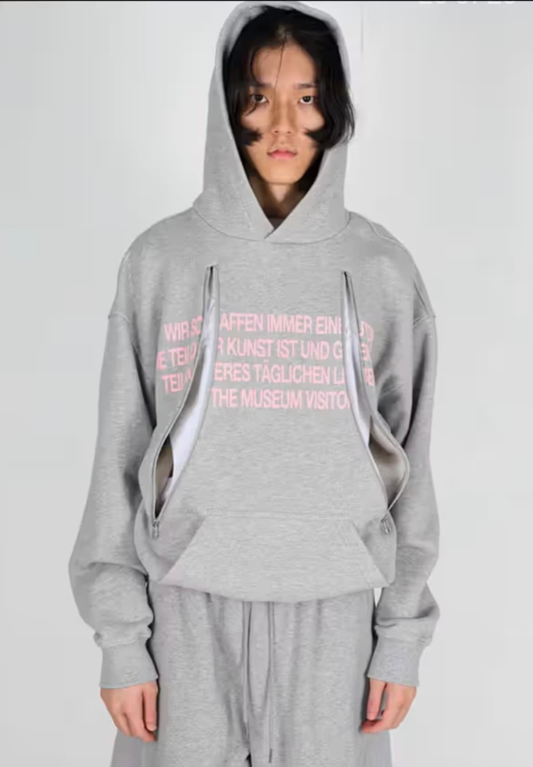 더뮤지엄비지터 컷아웃 후드티 그레이 M 상품이미지3