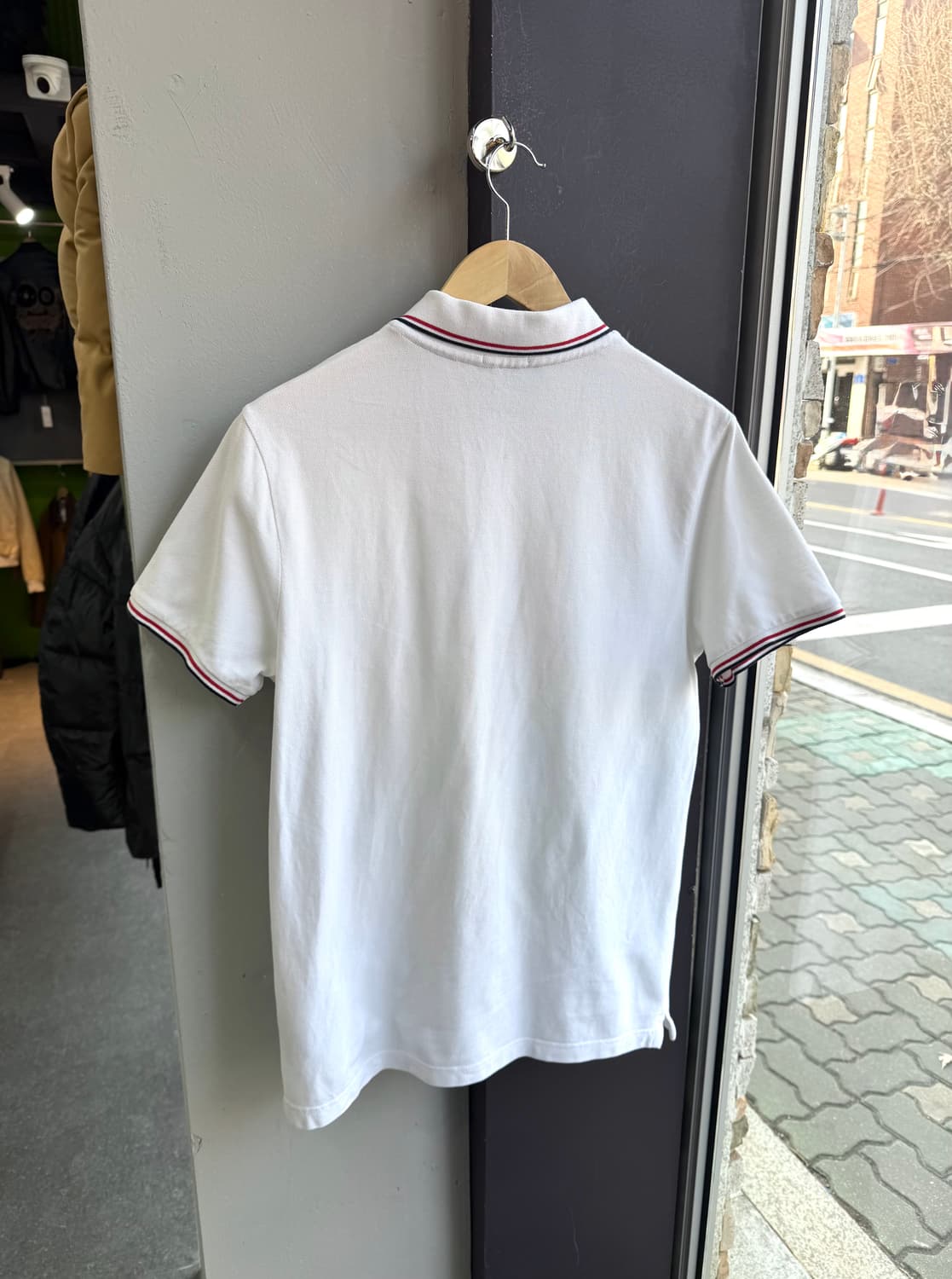 L/ 몽클레어 3선 트리밍 와펜패치 피케 반팔 상품이미지8