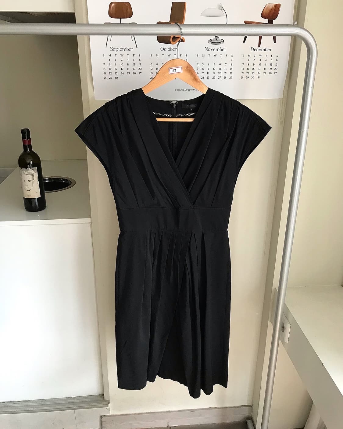 버버리 브이넥 랩 플리츠 캡슬리브 원피스 상품이미지5