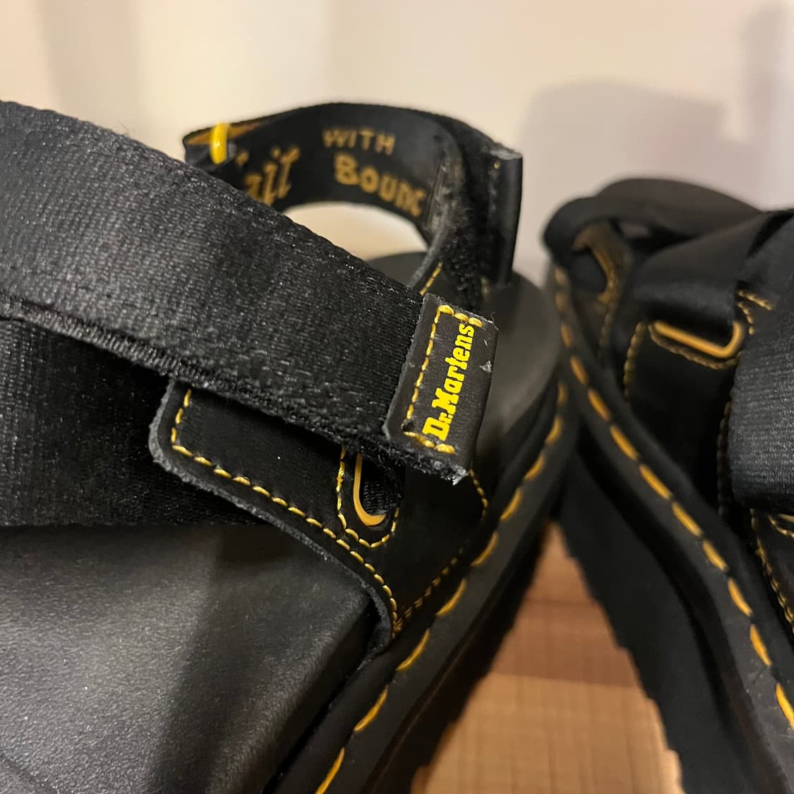 닥터마틴 킴버 스트랩 샌들 상품이미지5