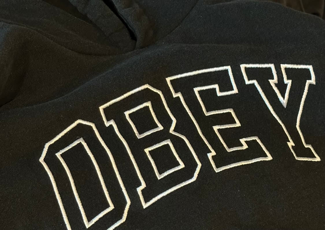 오베이 후드티 상품이미지1