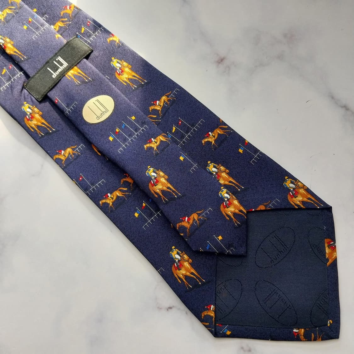 던힐 실크 네이비 승마 모티브 넥타이 9.7cm A+등급 K1305
 상품이미지7