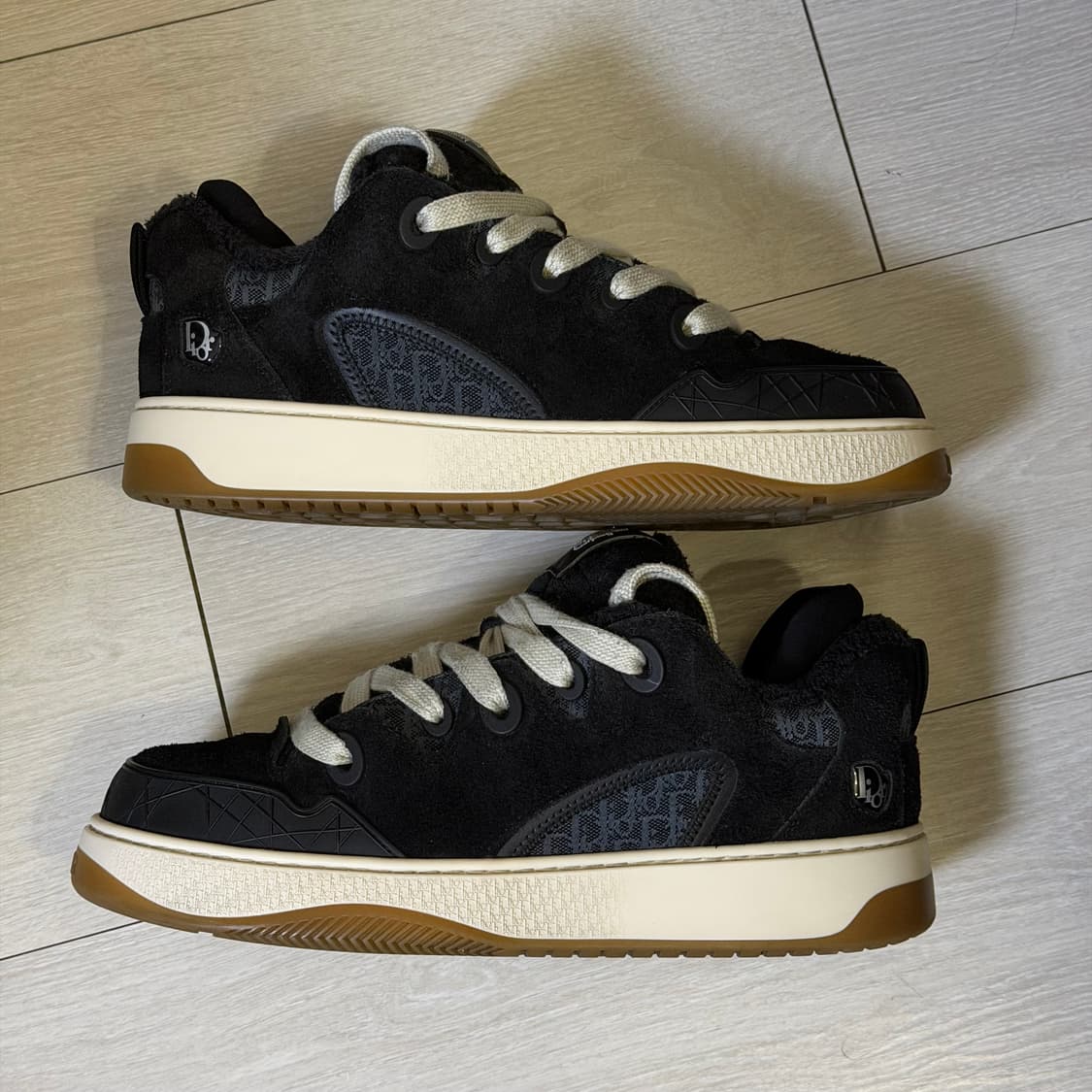 [백화점 구매] 디올 ERL B9s 스케이터 스니커즈 (인보이스⭕️) 상품이미지5