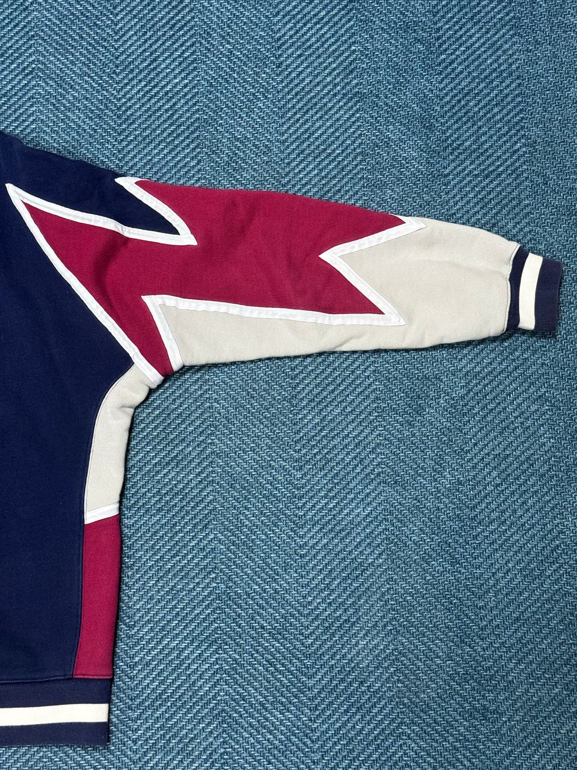팔라스 볼트 크루넥 네이비 레드 21FW (희귀) 상품이미지6