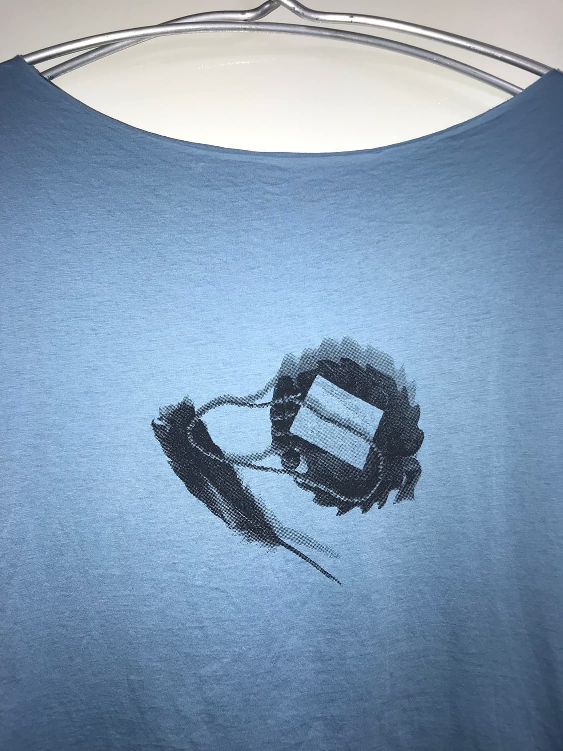 LOA Cut-off Detail Printing T-shirts 상품이미지7