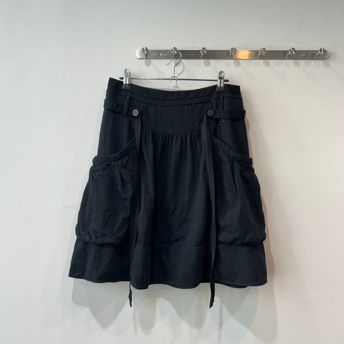 블랙 포켓 미디 스커트 상품이미지1