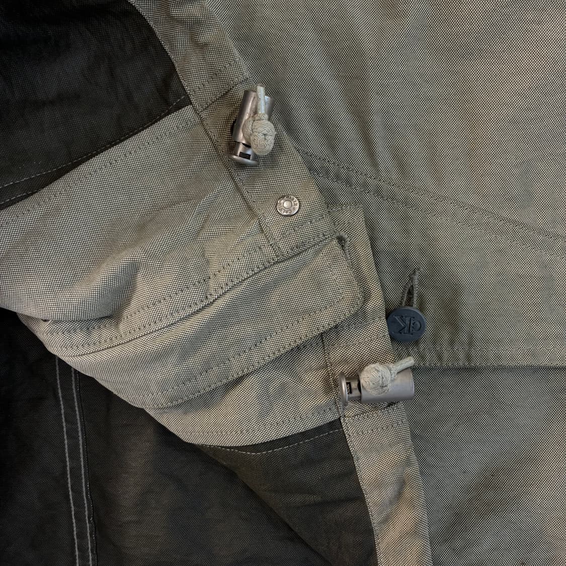 Calvin klein  캘빈클라인 포켓 카키 후드 워크 자켓 상품이미지6