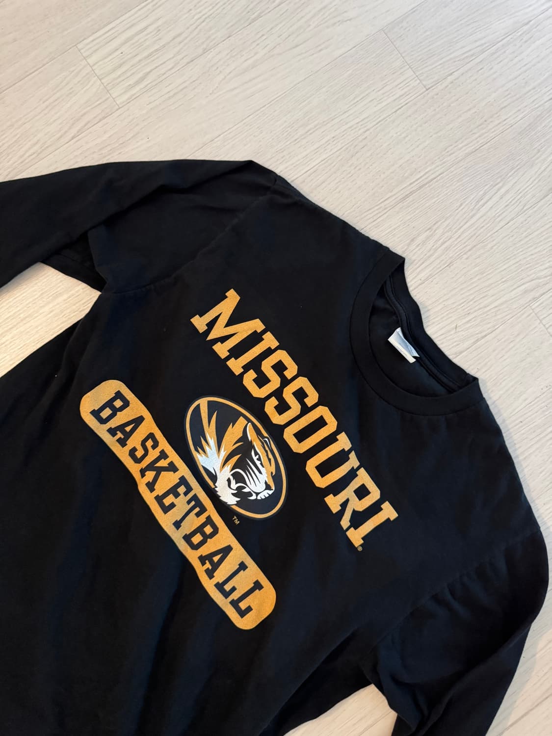 University Missouri Basketball T-shirt 상품이미지2