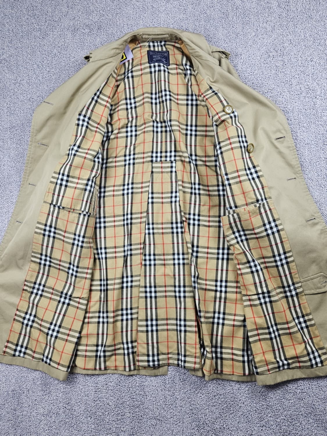 버버리 헤리티지 벨티드 더블 트렌치 코트 ( 상세설명참조 )/ 10548 상품이미지7