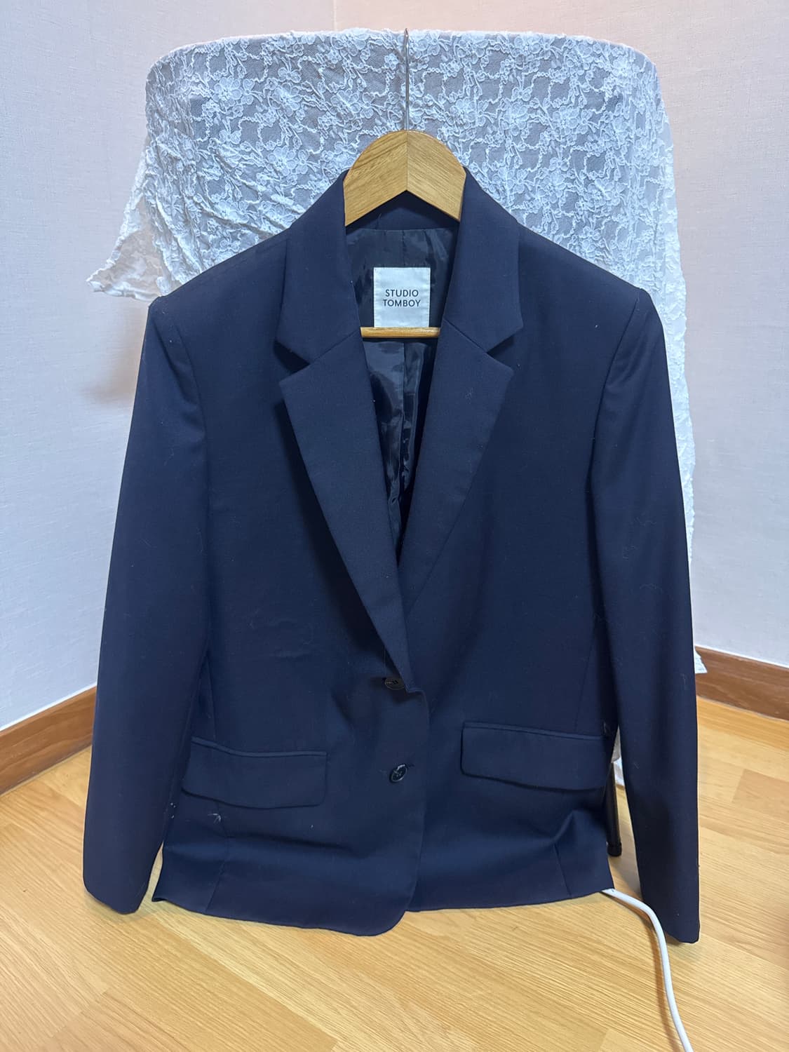 옷장정리 더오픈프로덕트 도프셉 파르티멘토우먼 스튜디오톰보이 자라 플랙  상품이미지5