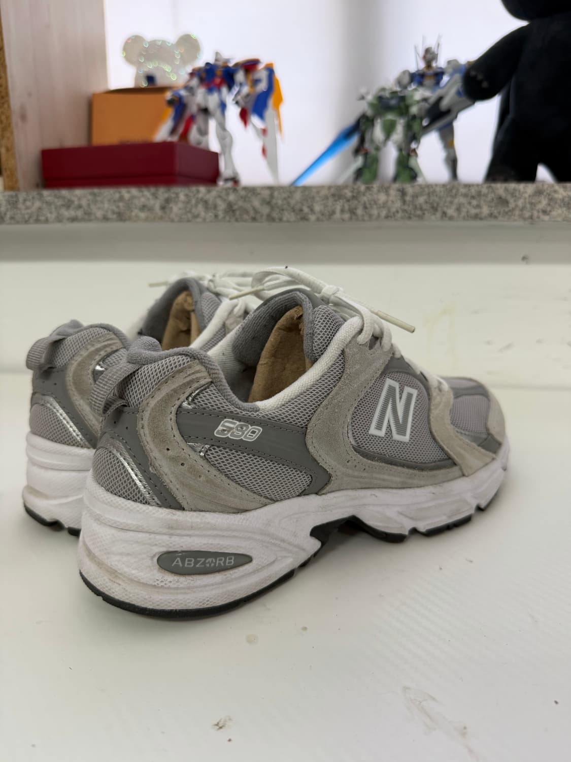 정품) 뉴발란스 530 그레이 운동화 240 상품이미지5