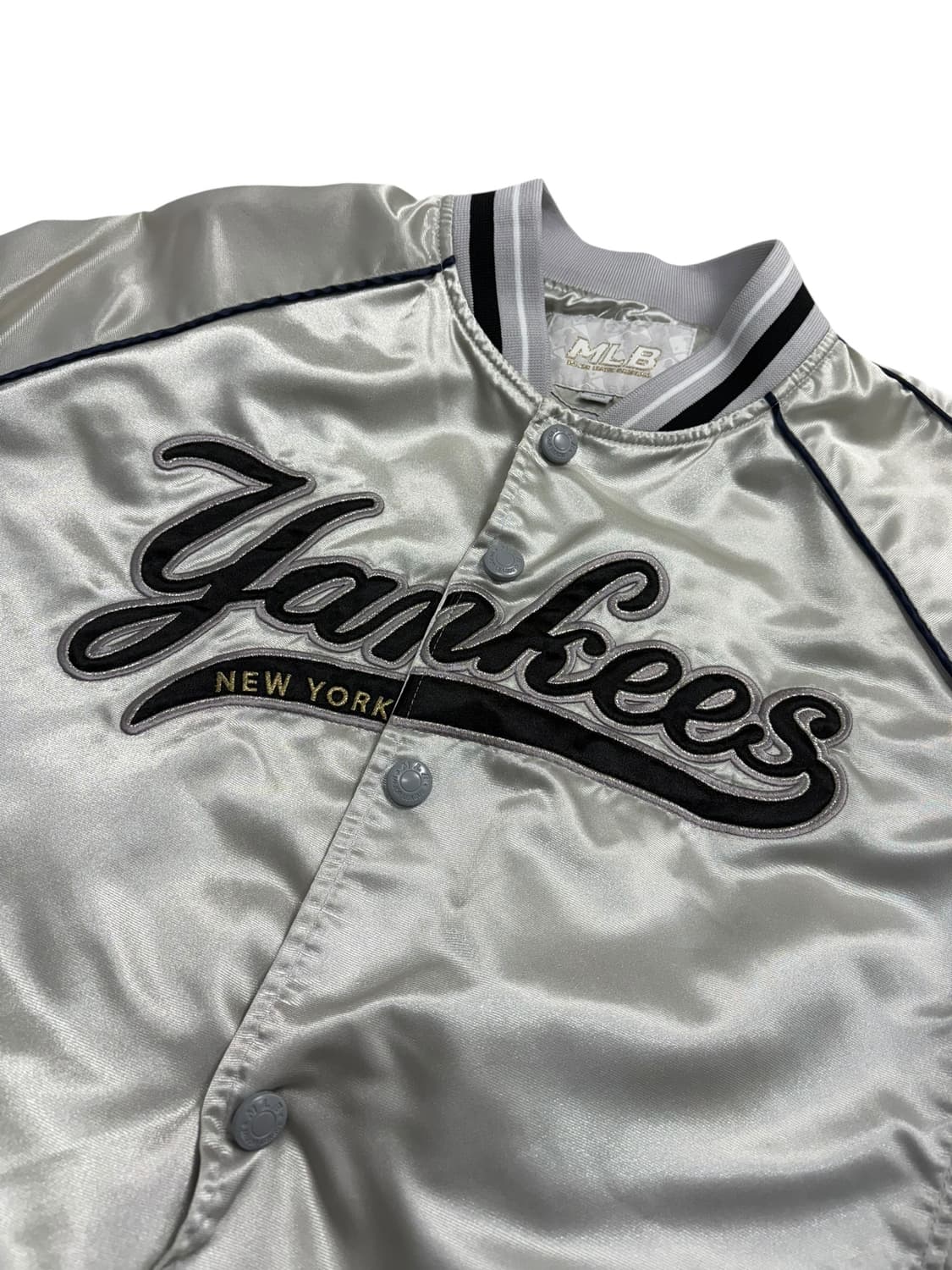 엠엘비 뉴욕 양키스 새틴 바시티 자켓 상품이미지6